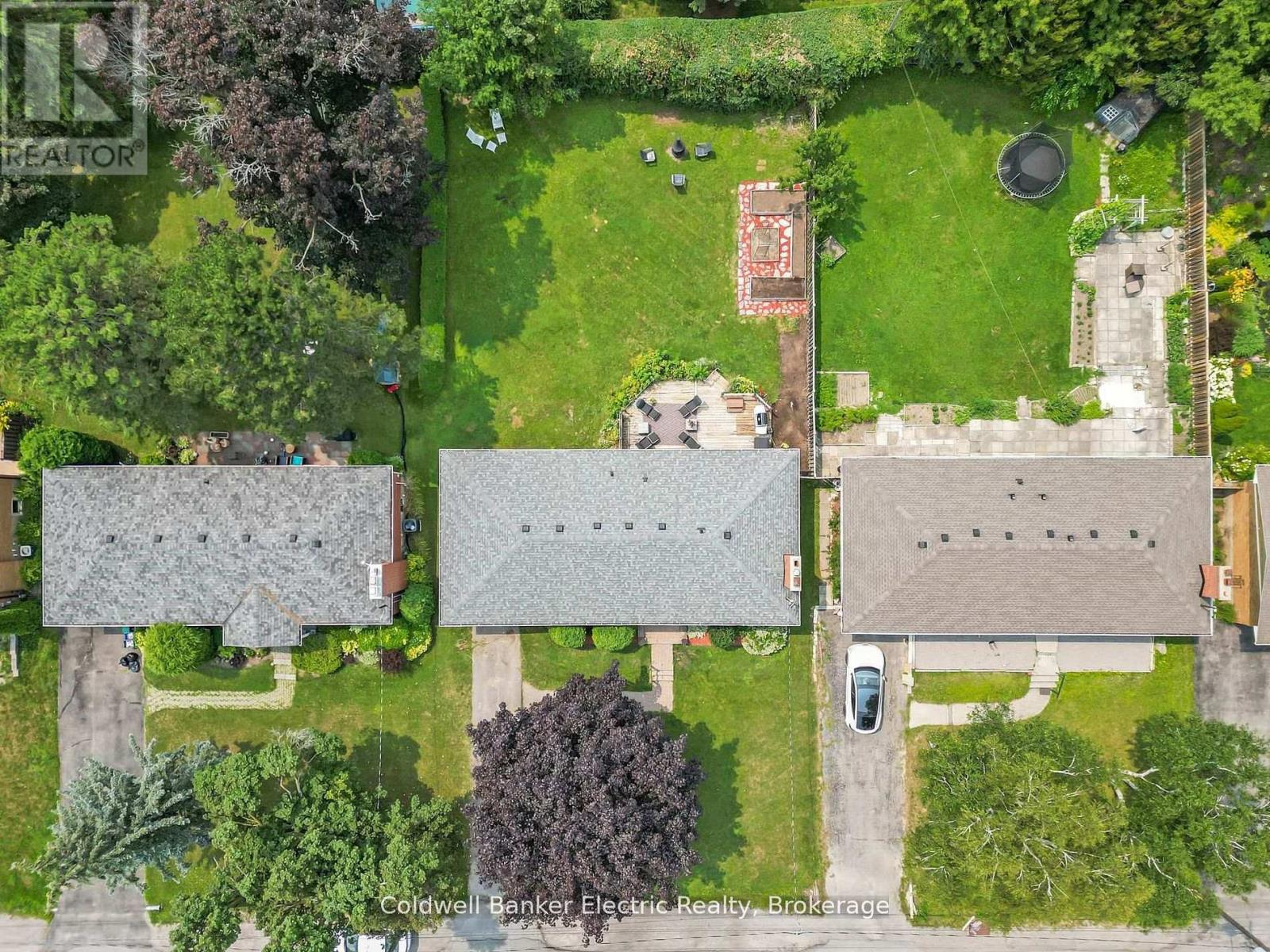 326 Cochrane Street, Whitby, ON photo 32