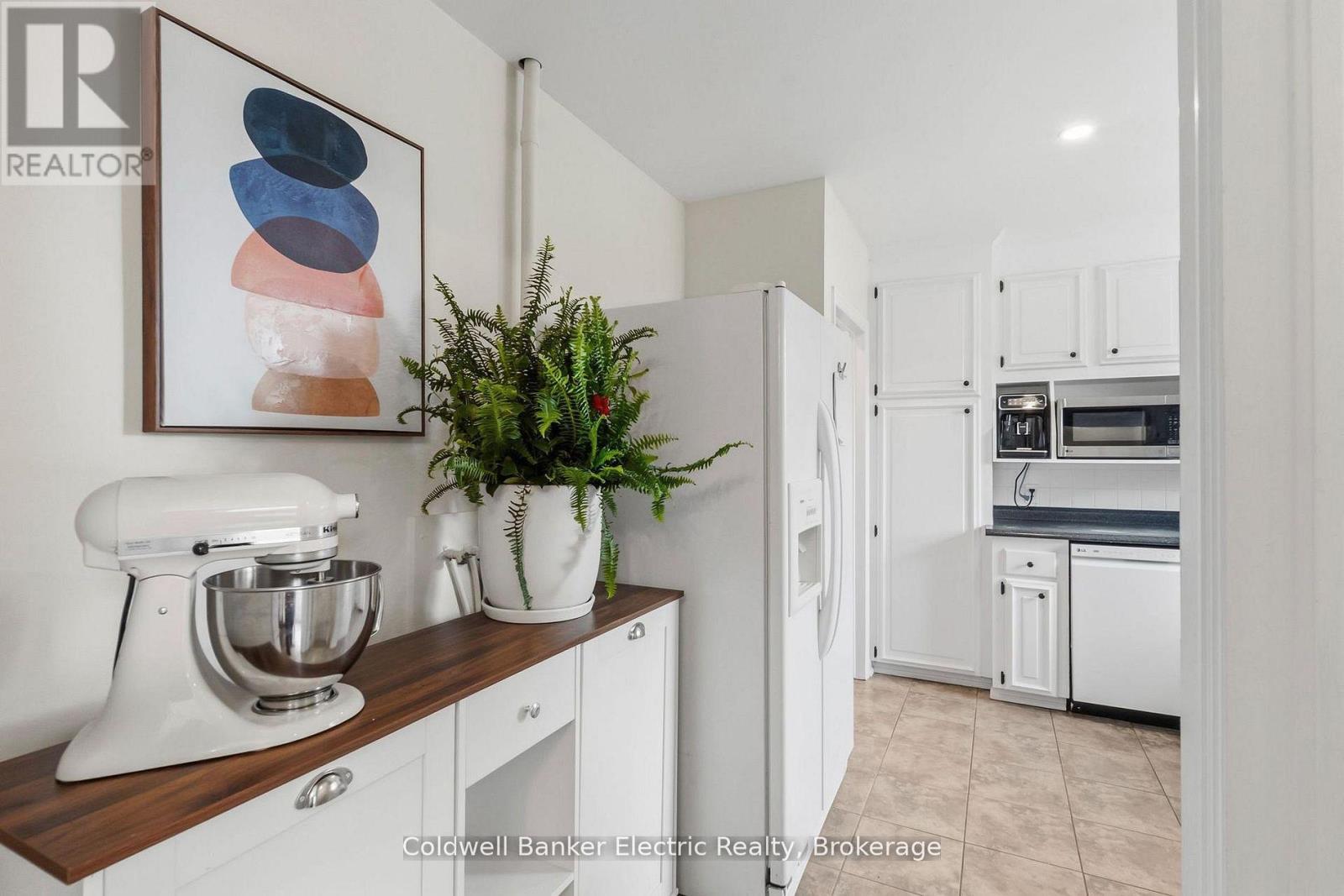 326 Cochrane Street, Whitby, ON photo 8