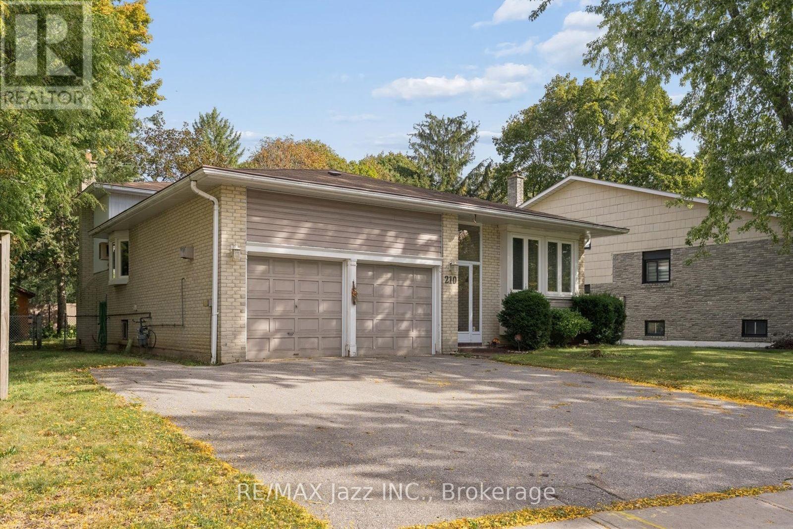 210 MURRAY DRIVE - 4