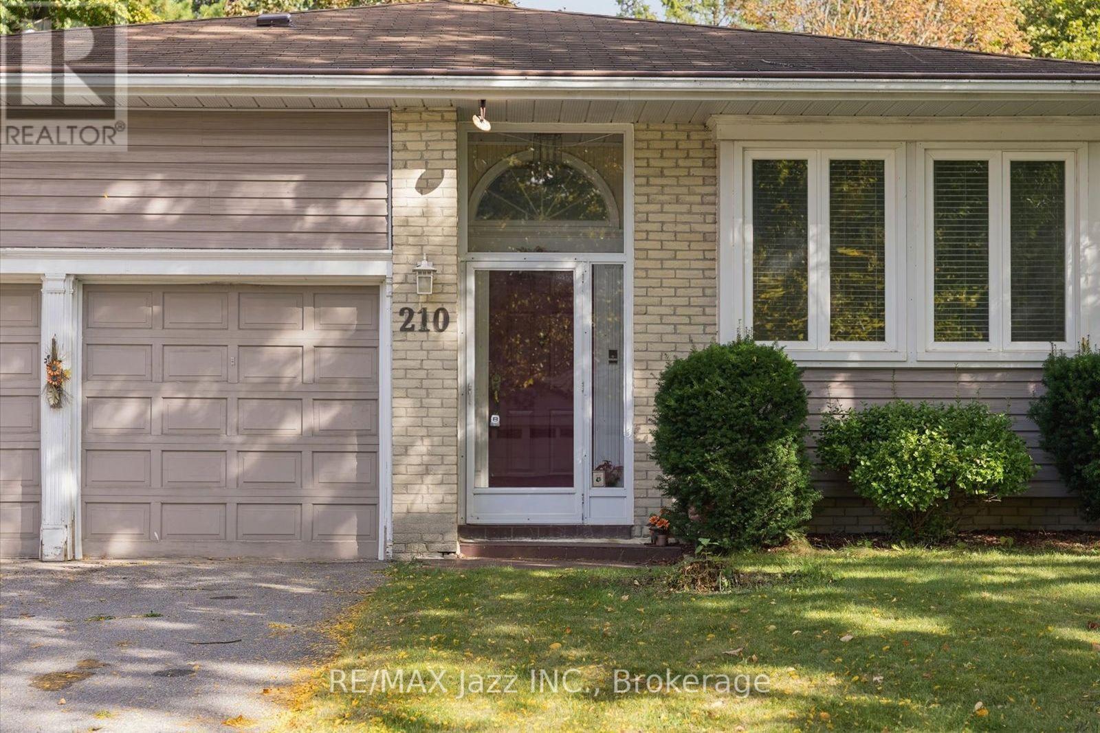210 MURRAY DRIVE - 6