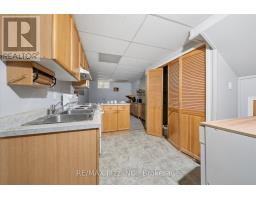 210 Murray Drive, Aurora, ON L4G2C5 Photo 32