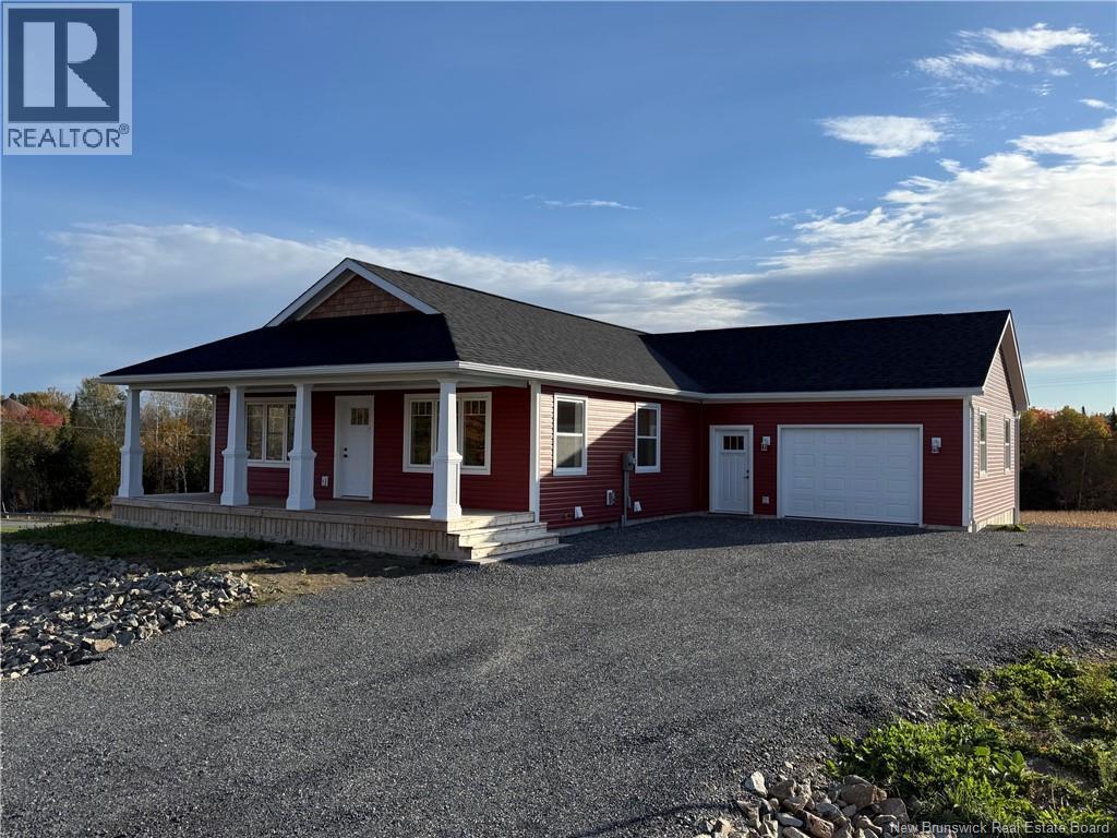128 Hetherington Court - 2