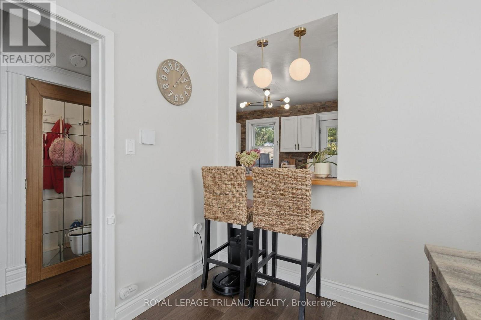 54 HUME STREET, London East (East M) — photo 11