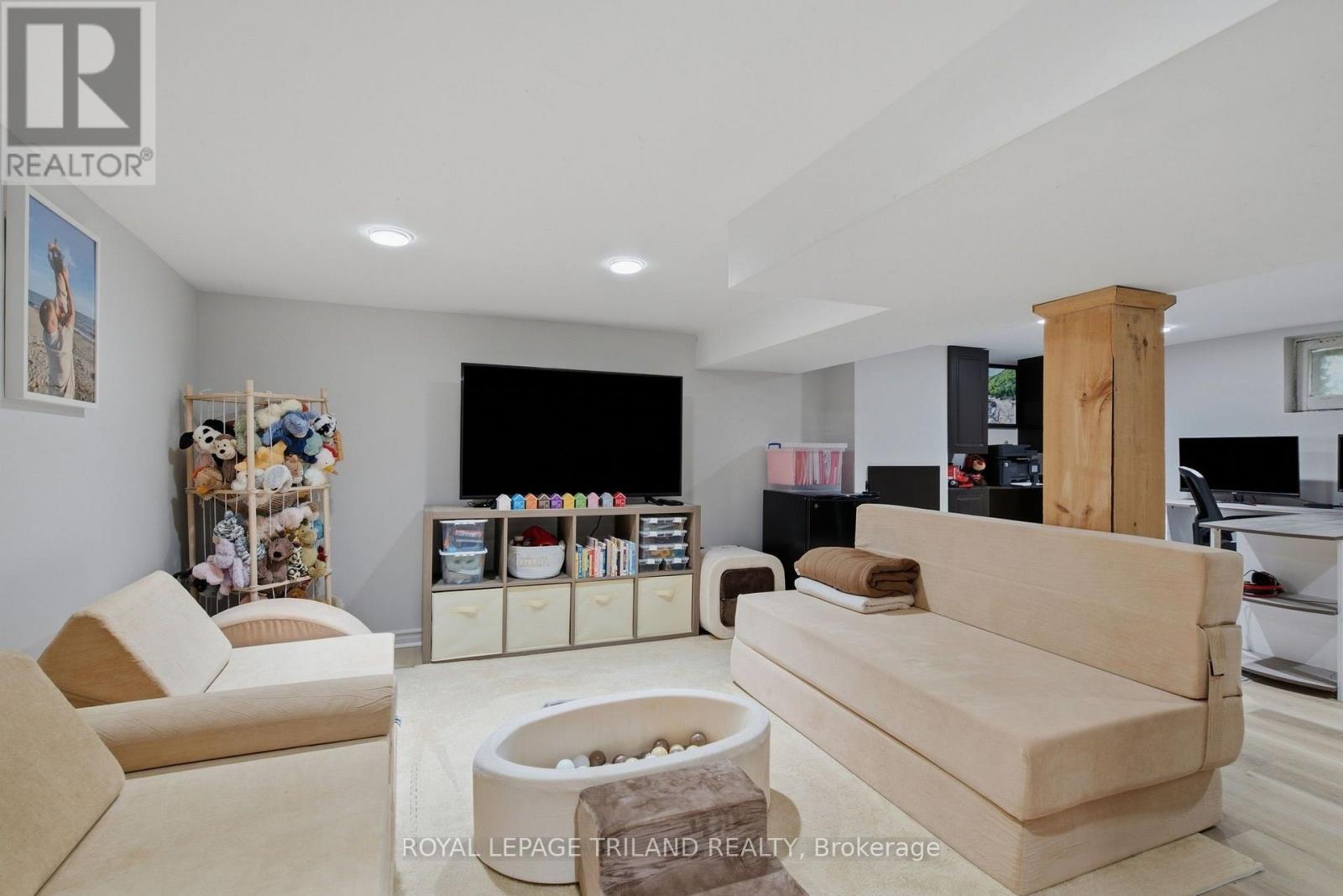 54 HUME STREET - Image 35