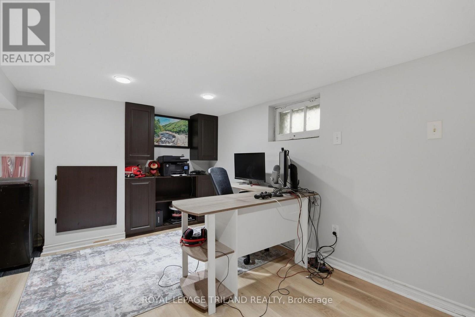 54 HUME STREET - Image 36