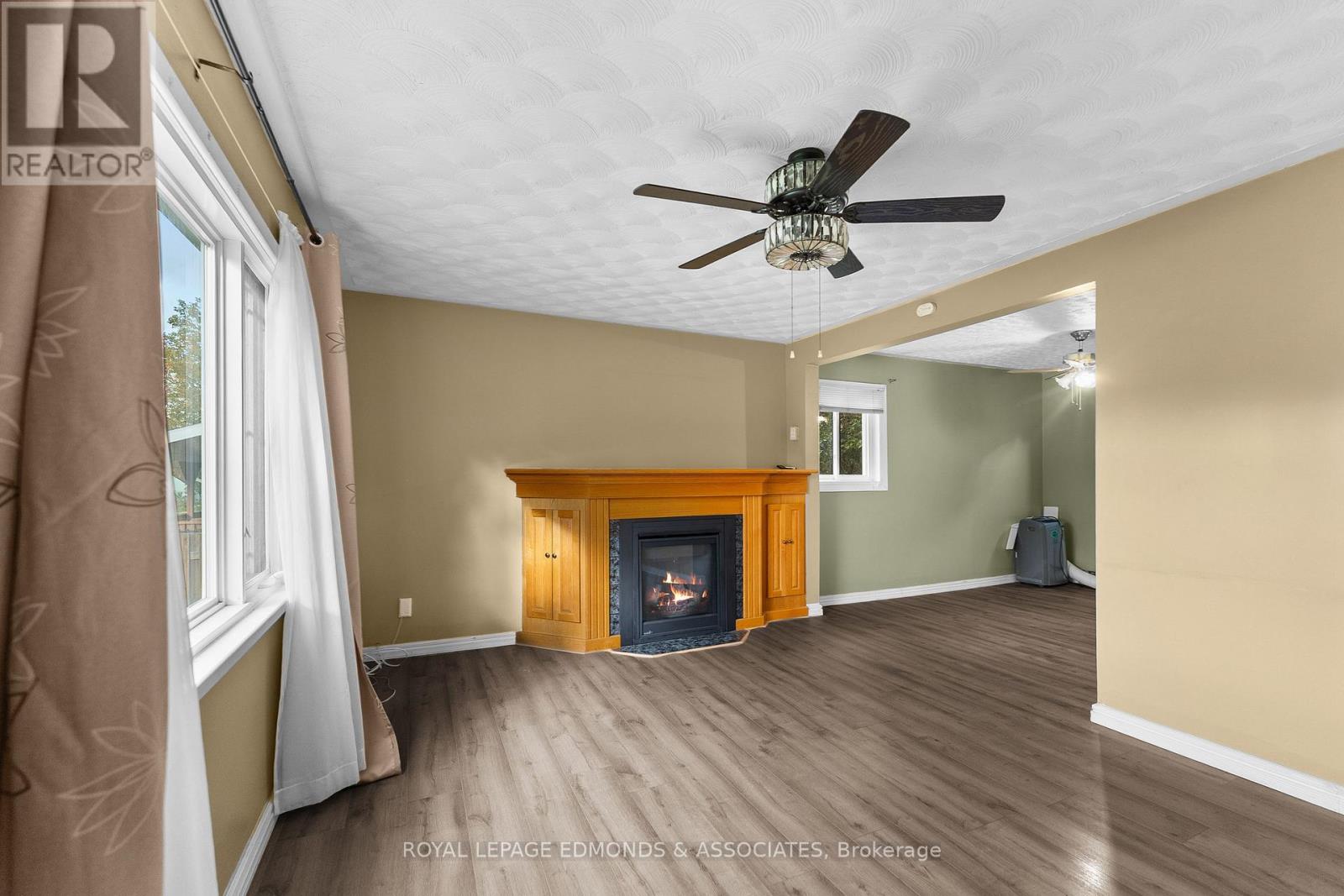 359 CHAMBERLAIN STREET - Image 14