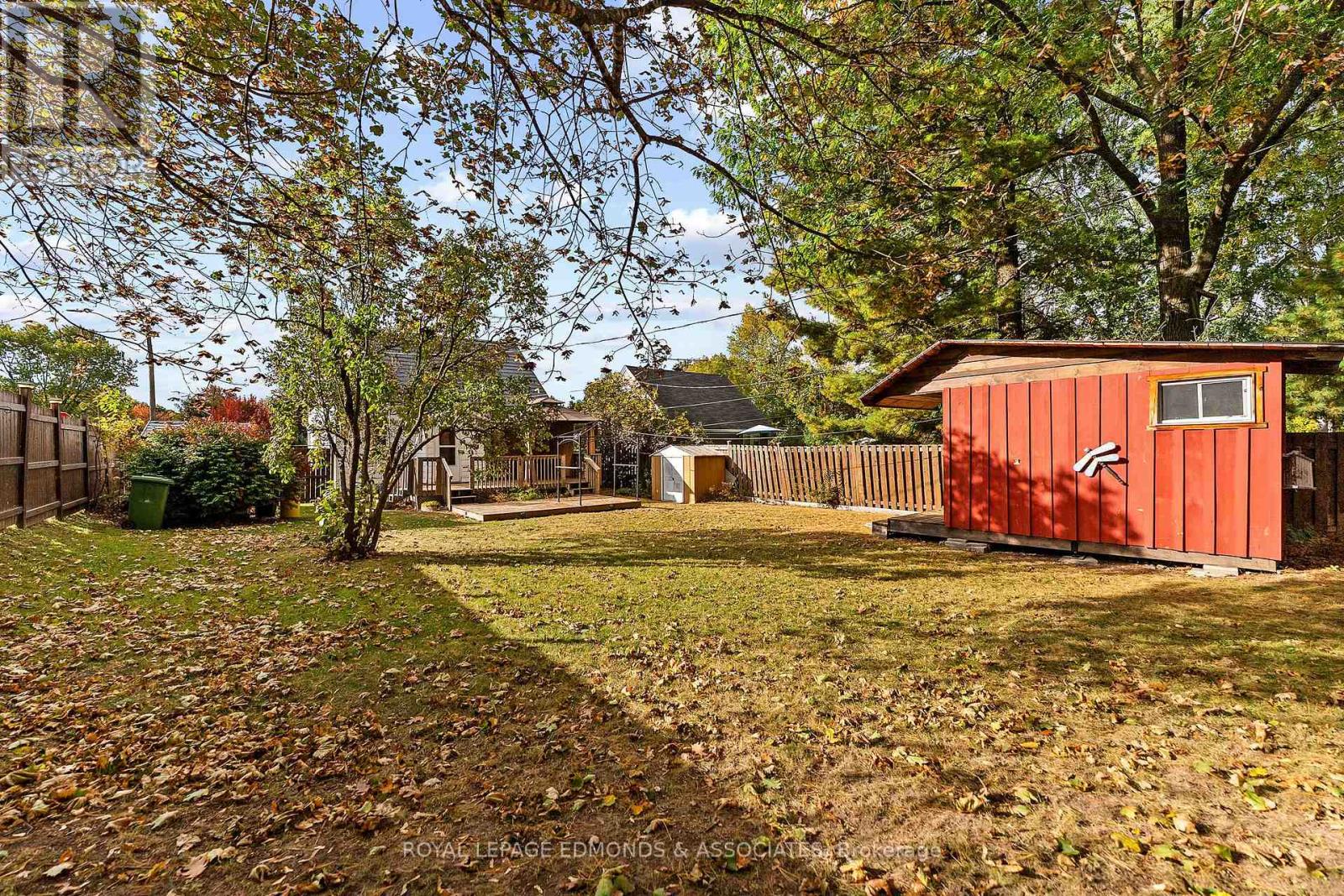 359 CHAMBERLAIN STREET - Image 41