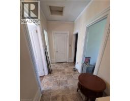 20 N Carleton Street, Thorold, ON L2V2A4 Photo 14