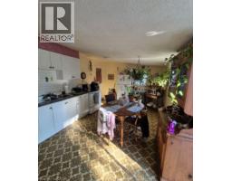 20 N Carleton Street, Thorold, ON L2V2A4 Photo 7