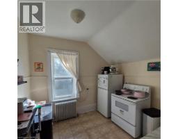 20 N Carleton Street, Thorold, ON L2V2A4 Photo 15