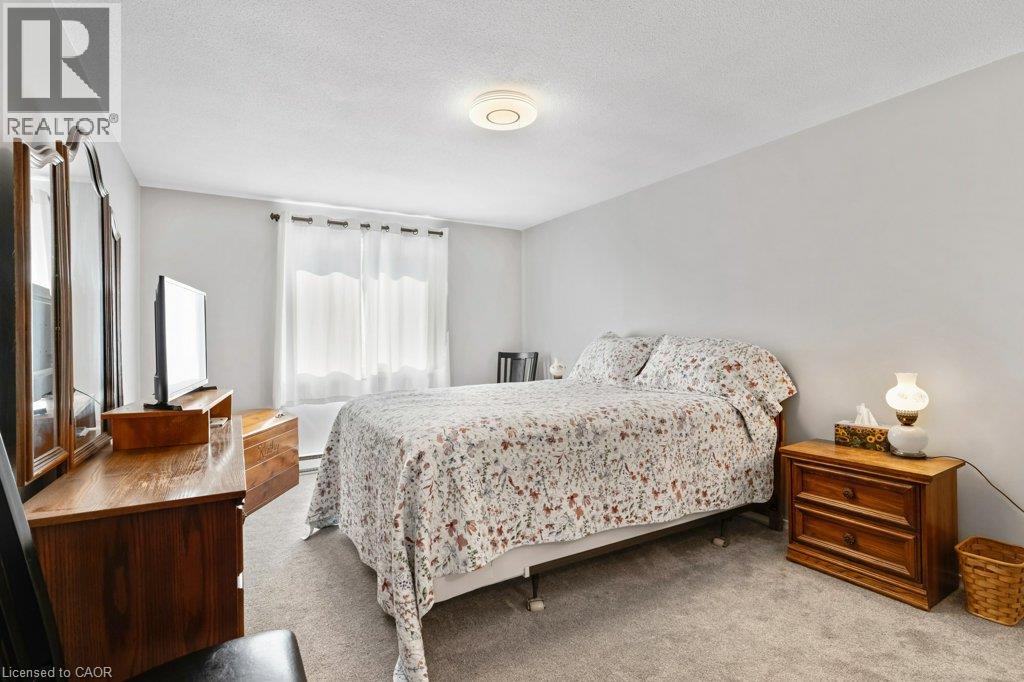 #1 320 TRAYNOR Avenue - Image 15