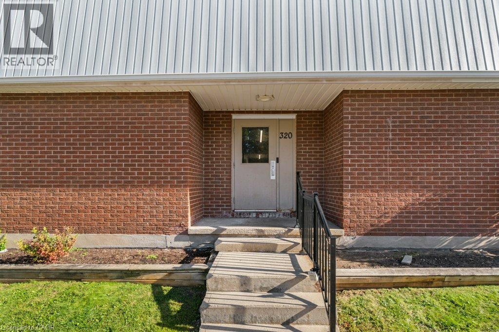 320 TRAYNOR Avenue Unit# 1 — photo 2
