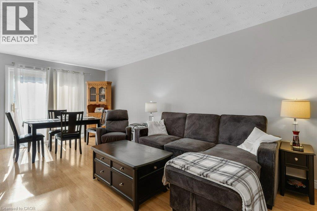 #1 320 TRAYNOR Avenue - Image 12
