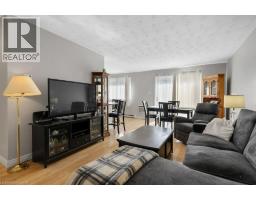 320 Traynor Avenue Unit# 1, Kitchener, ON N2C2J1 Photo 11