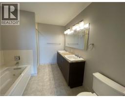 191 King Street S Unit# 805, Waterloo, ON N2J1R1 Photo 11