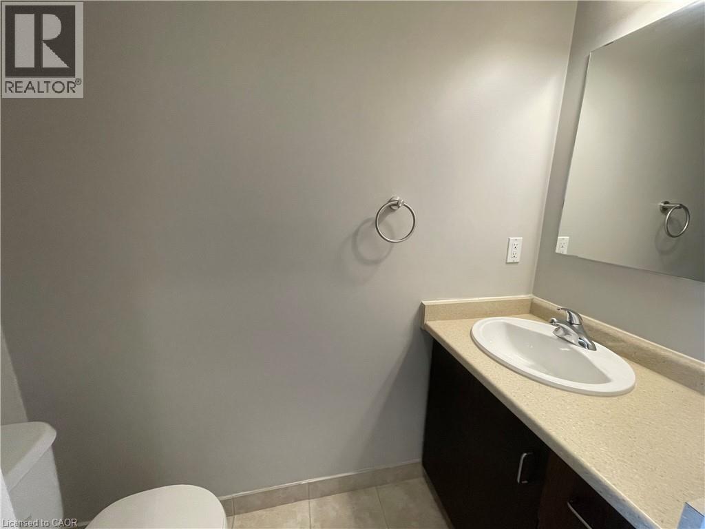 191 King Street South — photo 10