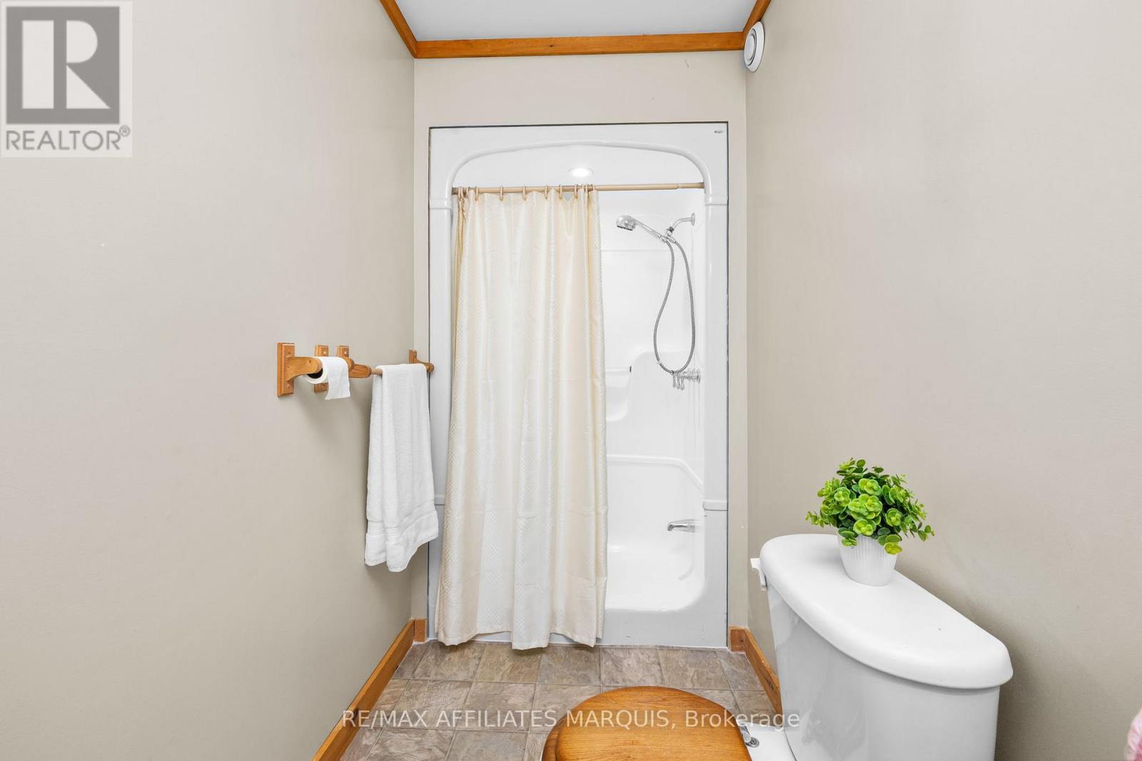 53 BLANCHARDS HILL ROAD - Image 26