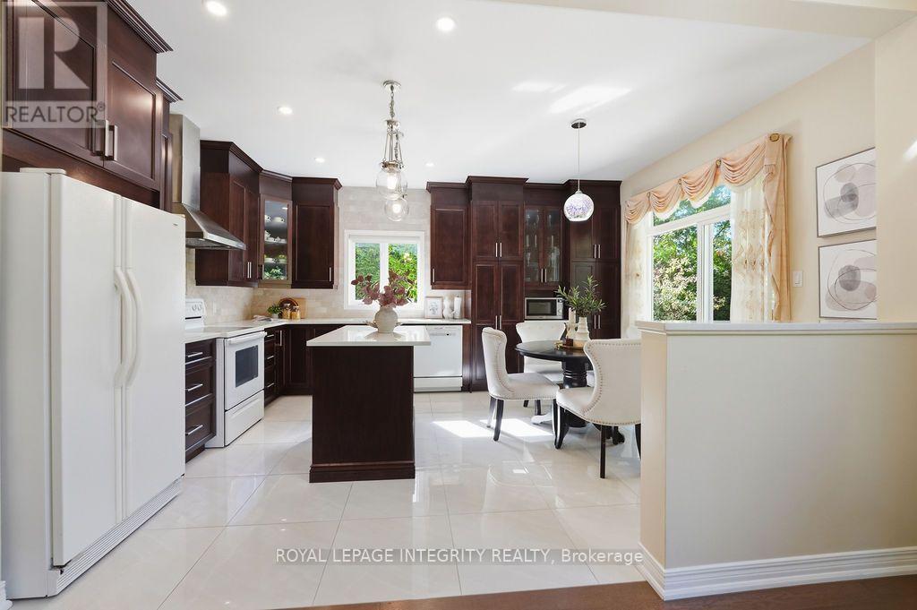 92 MARICONA WAY - Image 21