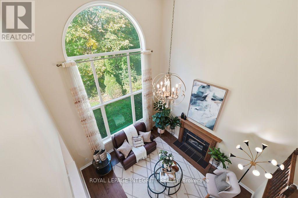 92 MARICONA WAY - Image 33