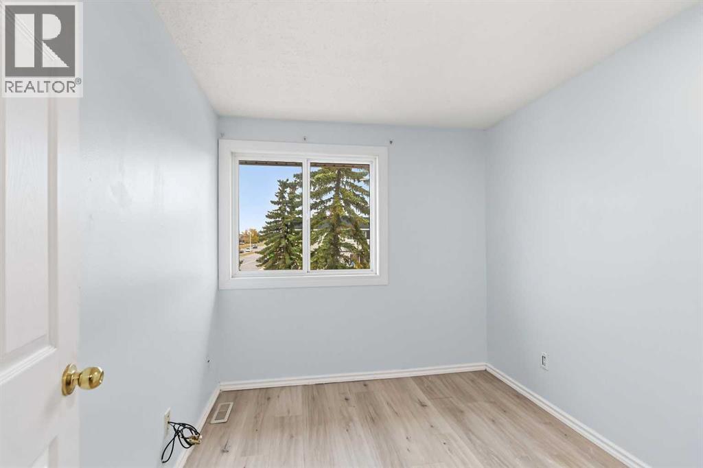 #301 600 Signal Road - 18