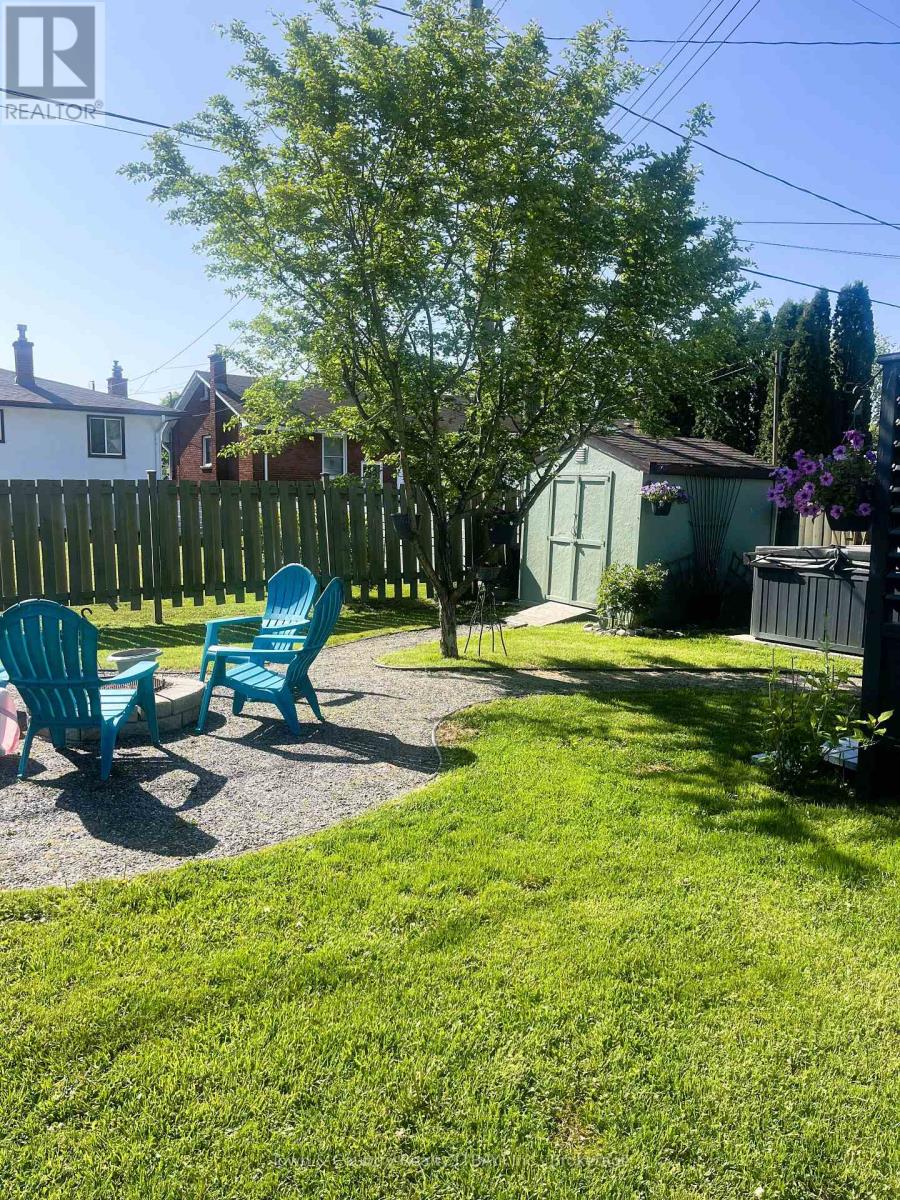 213 CEDAR AVENUE - Image 24