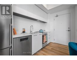 1210 - 101 Roehampton Avenue, Toronto, ON M4P2W2 Photo 14