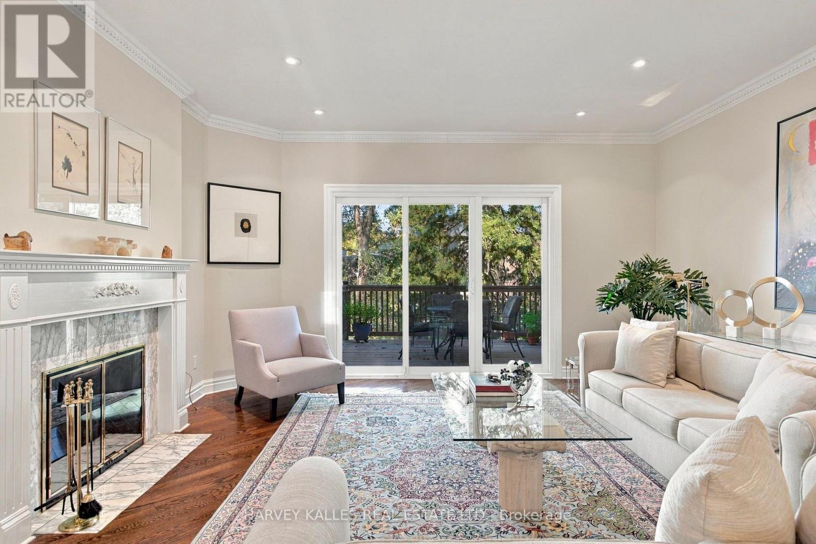 110 GLENFOREST ROAD - 4
