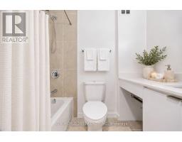 1804 - 101 Roehampton Avenue, Toronto, ON M4P2W2 Photo 6
