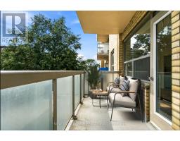 Bathroom - 303 - 190 Cosburn Avenue, Toronto, ON M4J2M1 Photo 6