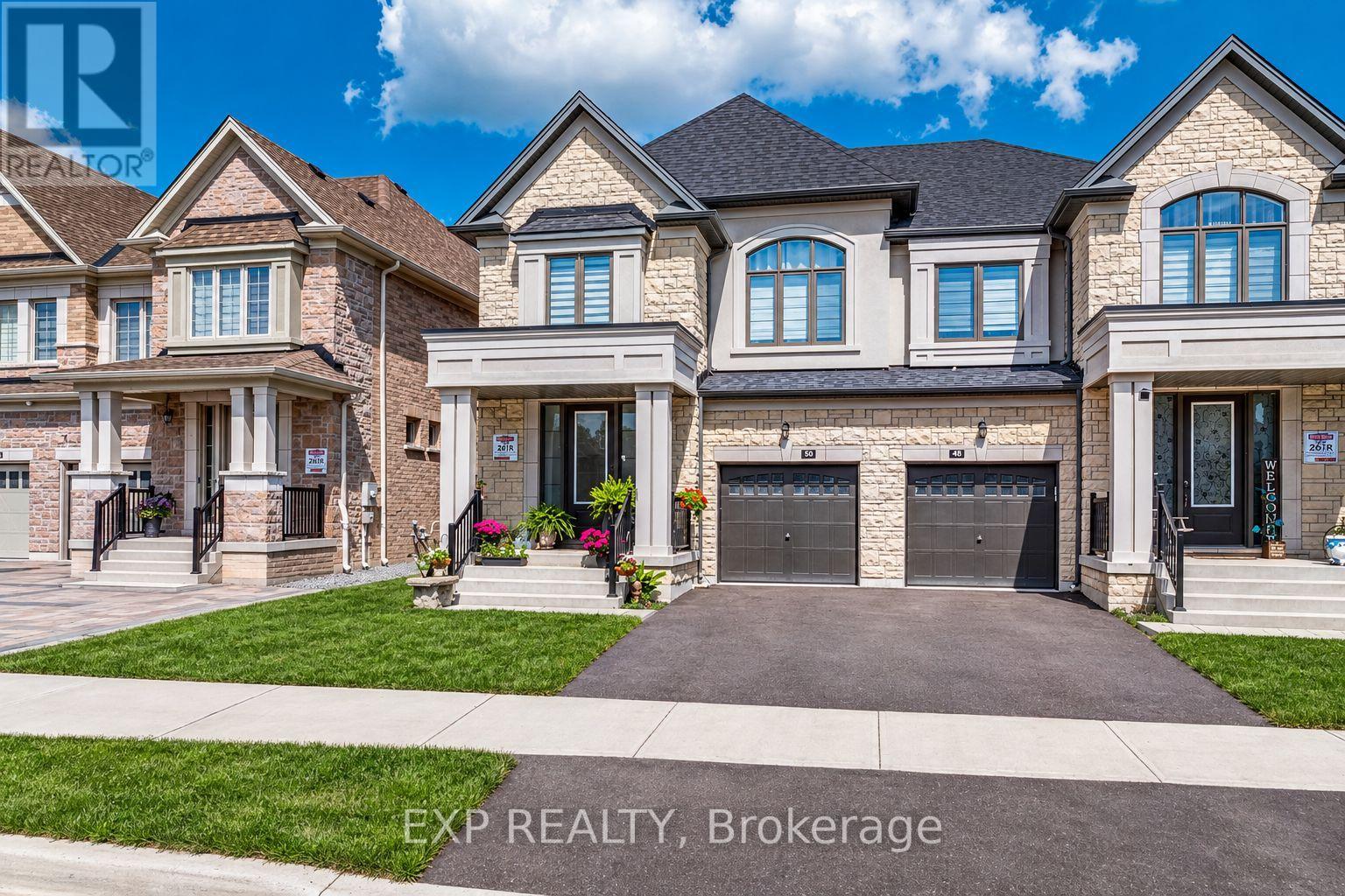 50 Kentledge Avenue North, East Gwillimbury, ON photo 1
