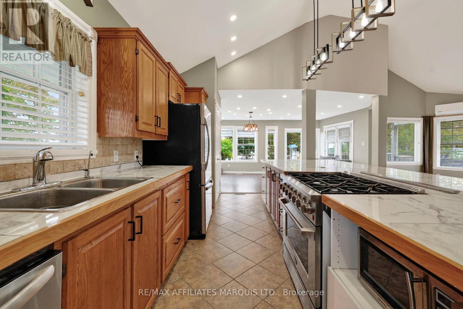 6240 167TH AVENUE - 11
