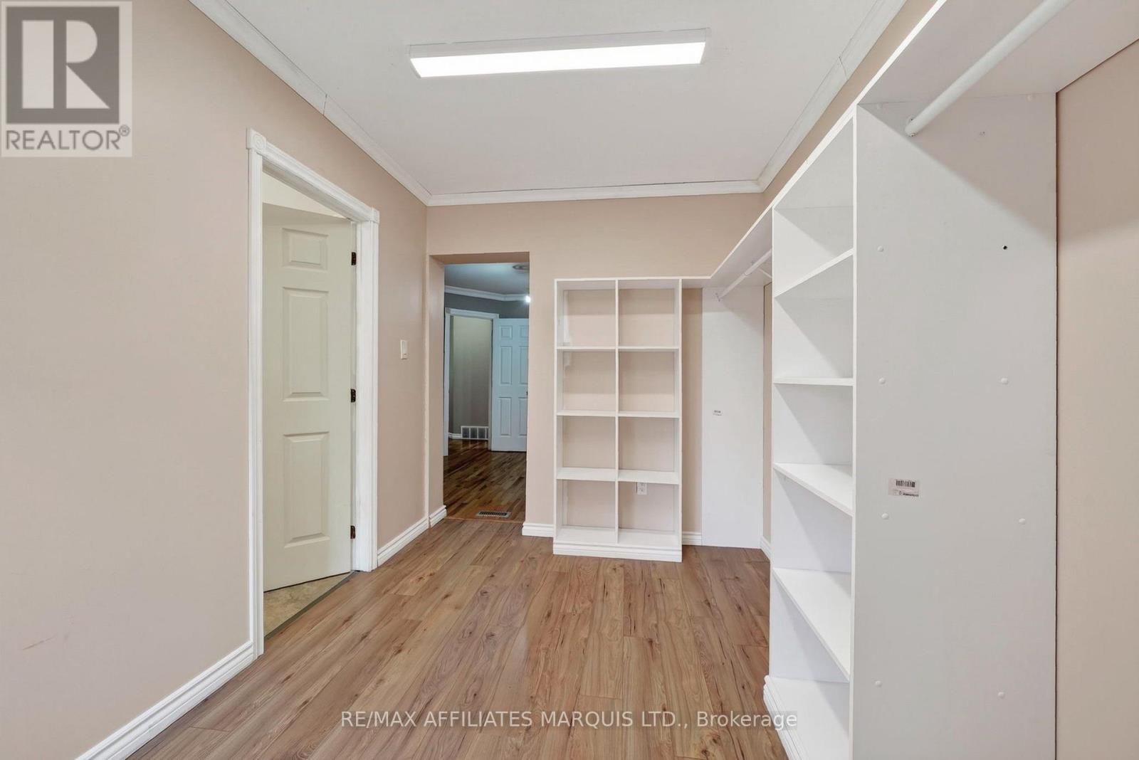6240 167TH AVENUE - 27