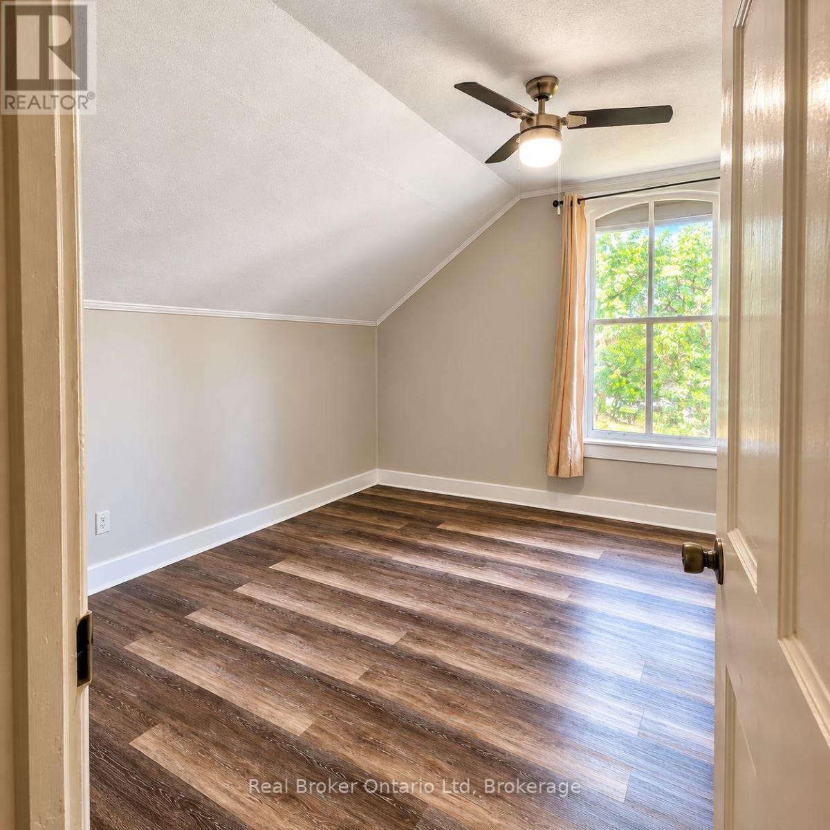 2 - 1154 4TH AVENUE E, Owen Sound — photo 6