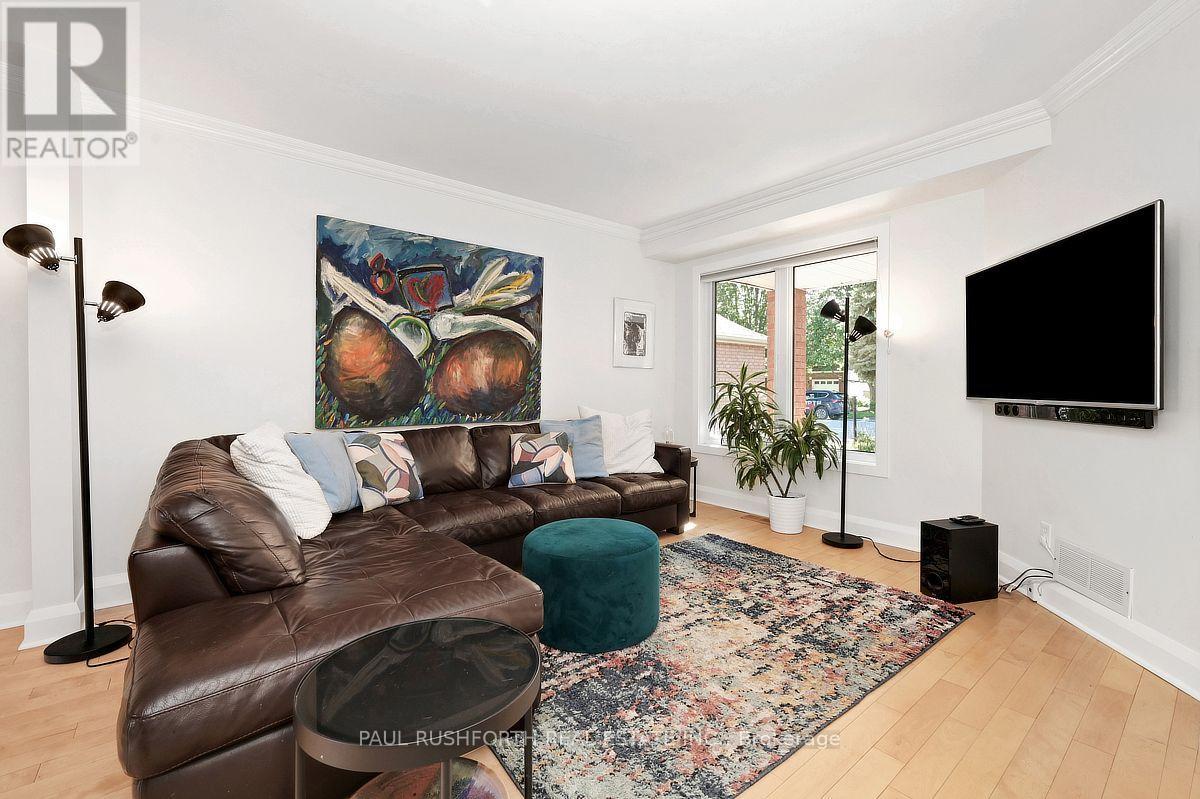 11 Avonhurst Avenue — photo 10