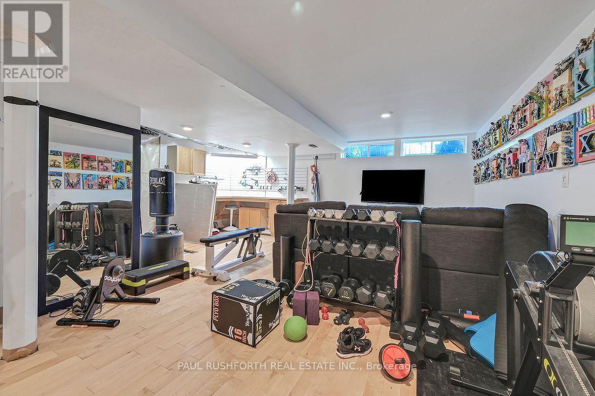 11 Avonhurst Avenue — photo 26