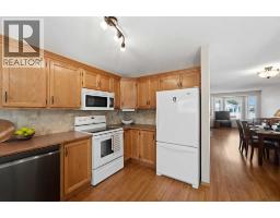 4pc Bathroom - 180 Doran Crescent, Red Deer, AB T4R2K3 Photo 10