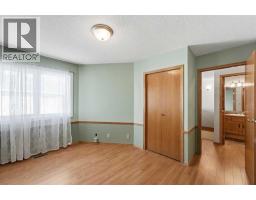 180 Doran Crescent, Red Deer, AB T4R2K3 Photo 20