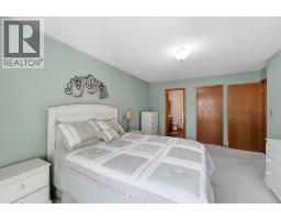 180 Doran Crescent, Red Deer, AB T4R2K3 Photo 17
