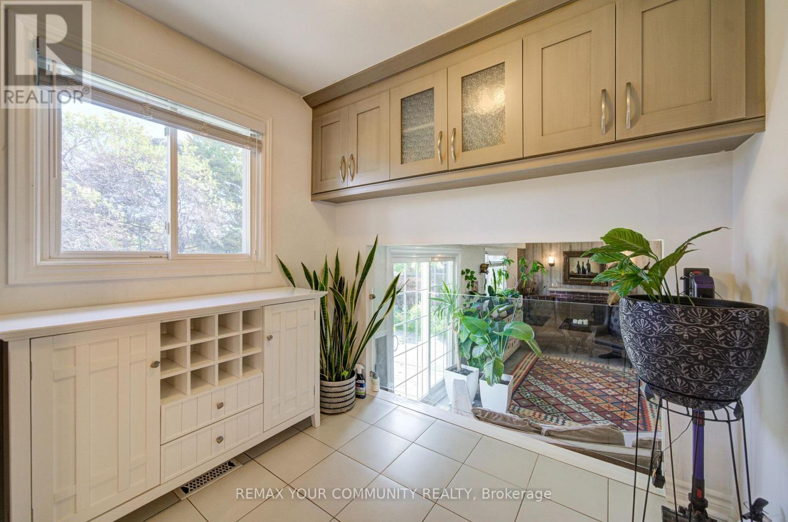 3205 Martins Pine Court, Mississauga, ON photo 24