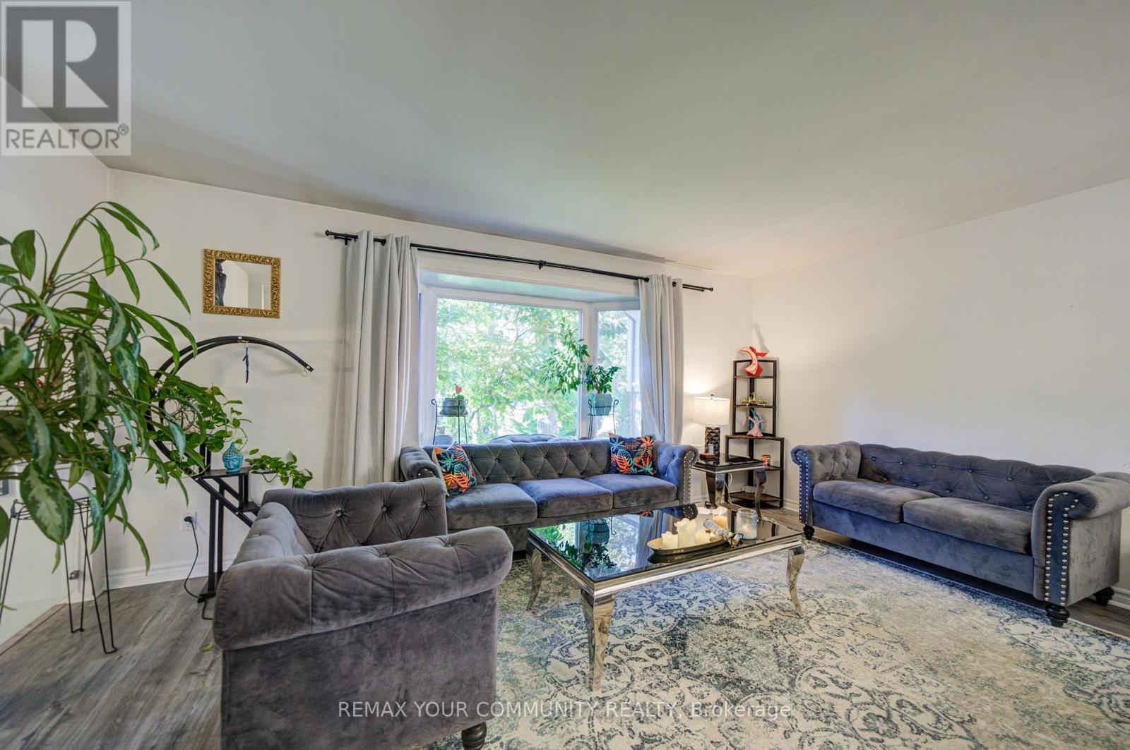 3205 Martins Pine Court, Mississauga, ON photo 9