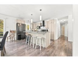 44 Ch. Claude, Clarendon, QC J0X2Y0 Photo 11