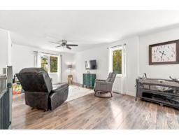 44 Ch. Claude, Clarendon, QC J0X2Y0 Photo 16