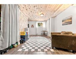 44 Ch. Claude, Clarendon, QC J0X2Y0 Photo 46