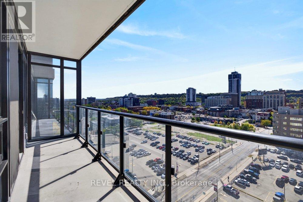 91 John Street North — photo 32