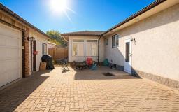 39 Kinsley Crescent, Winnipeg, MB R2C4K1 Photo 21