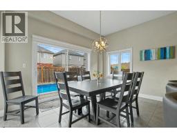 Laundry room - 157 Green Gate Boulevard, Cambridge, ON N1T0C5 Photo 11