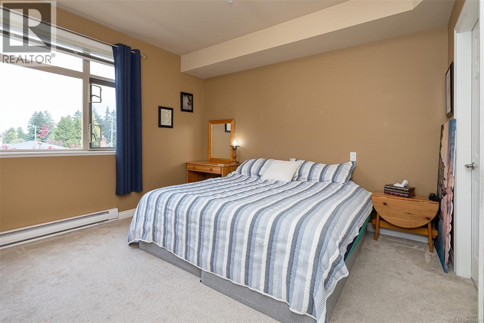 204 866 Goldstream Ave, Langford