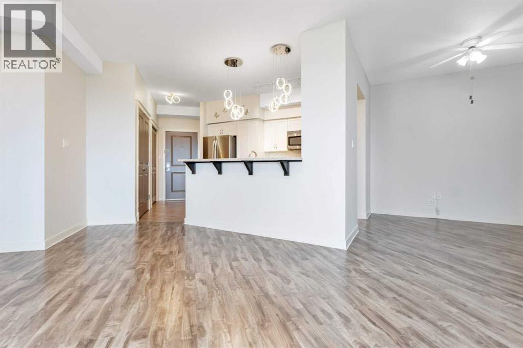 #420 100 Lakeway Boulevard - 7