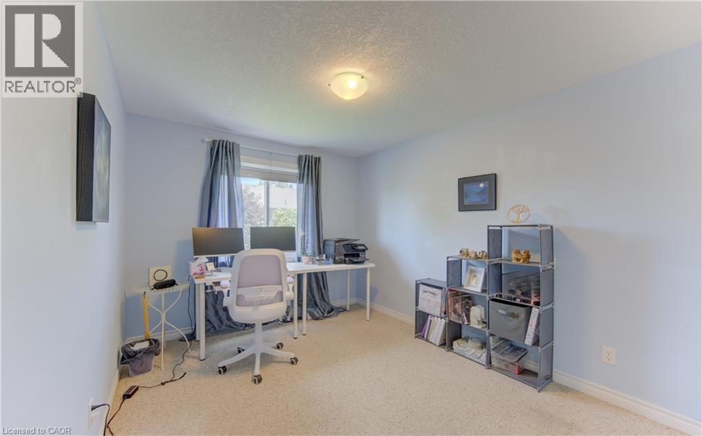 6 Edwards Street — photo 14