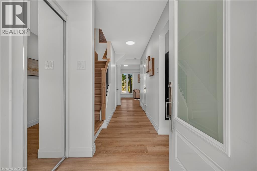 103 DALEGROVE Drive — photo 3